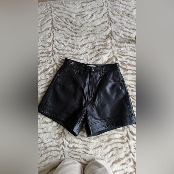 AGOLDE recycled Faux Leather Shorts - Picture 8 of 10